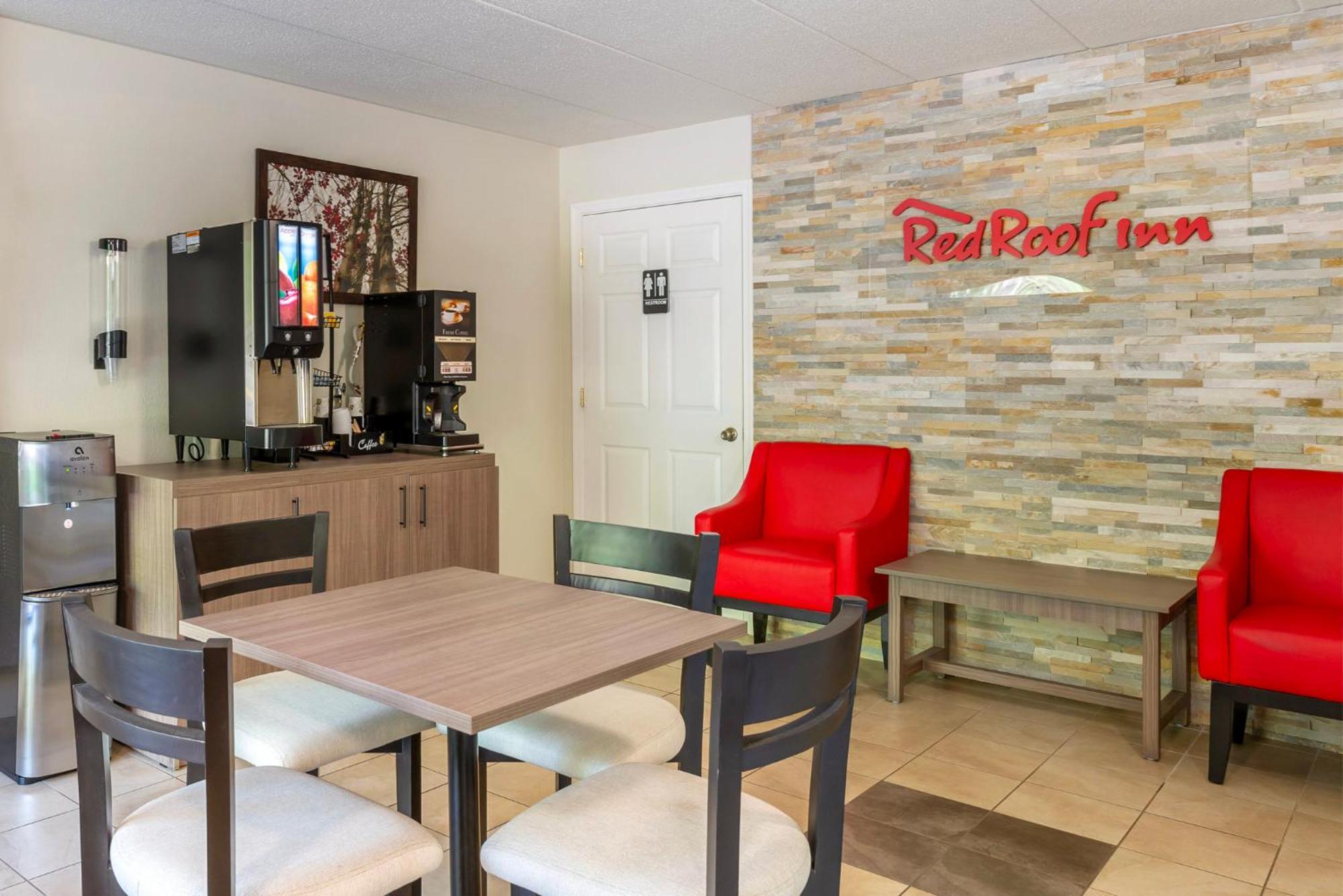 Red Roof Inn Doswell - Kings Dominion Εξωτερικό φωτογραφία